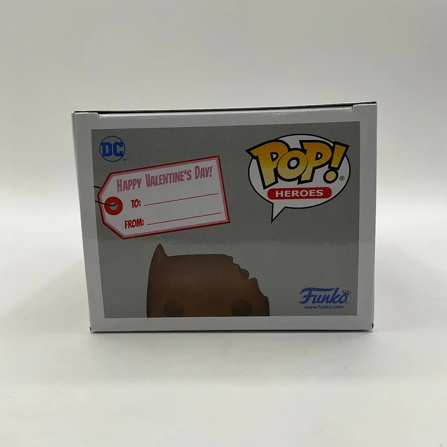 Batman Funko Pop! Heroes #489 - Image 6