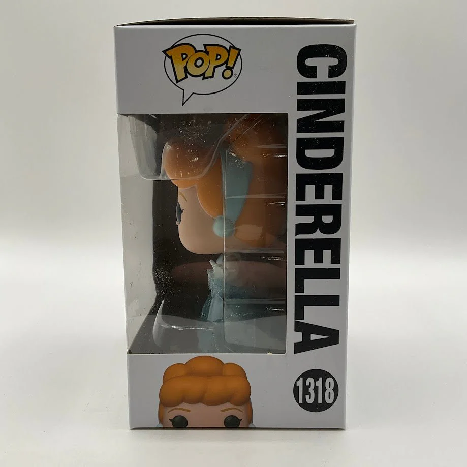 Cinderella Funko Pop! Disney 100 #1318 - Image 2