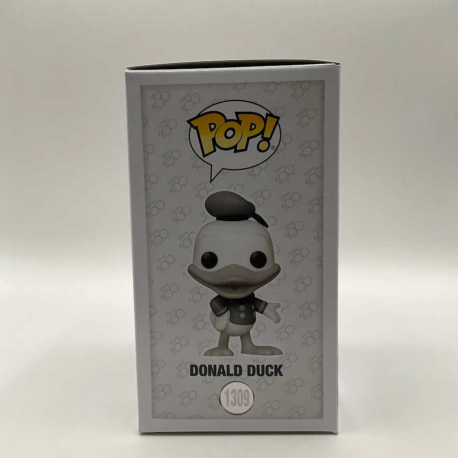 Donald Duck Funko Pop! Disney 100 #1309 2023 Target Con - Image 4