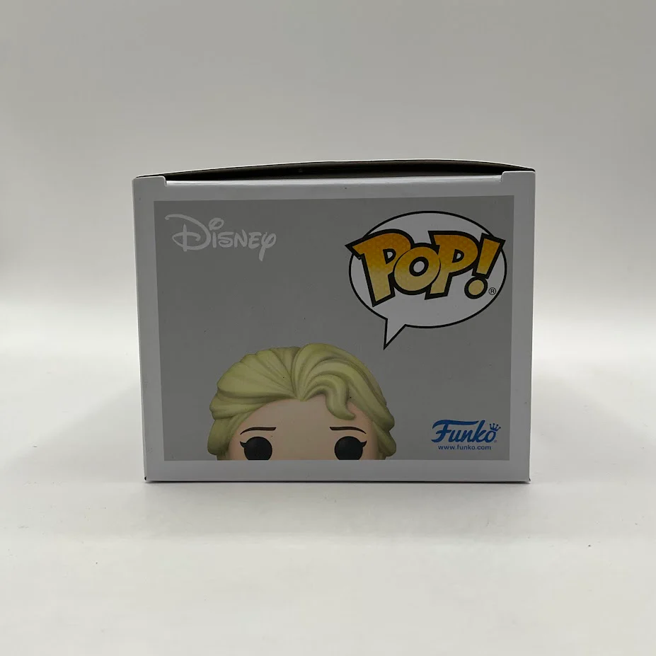 Elsa Funko Pop! Disney 100 #1319 - Image 6