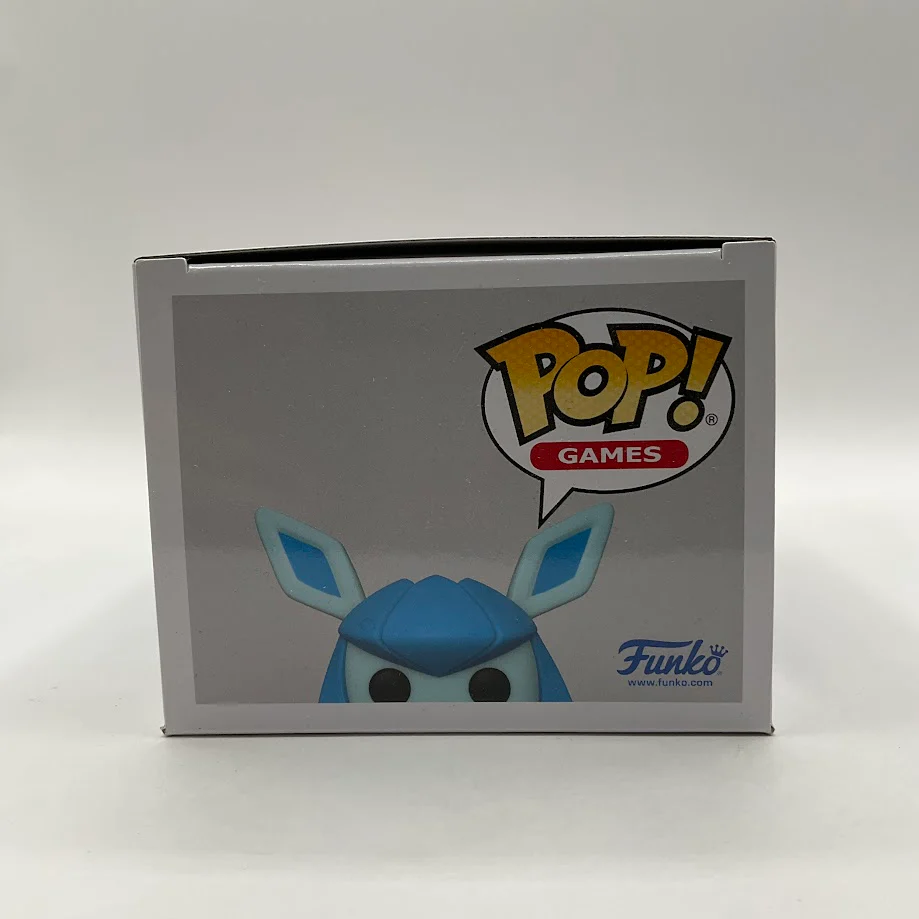 Glaceon Funko Pop! Pokemon #921 - Image 6