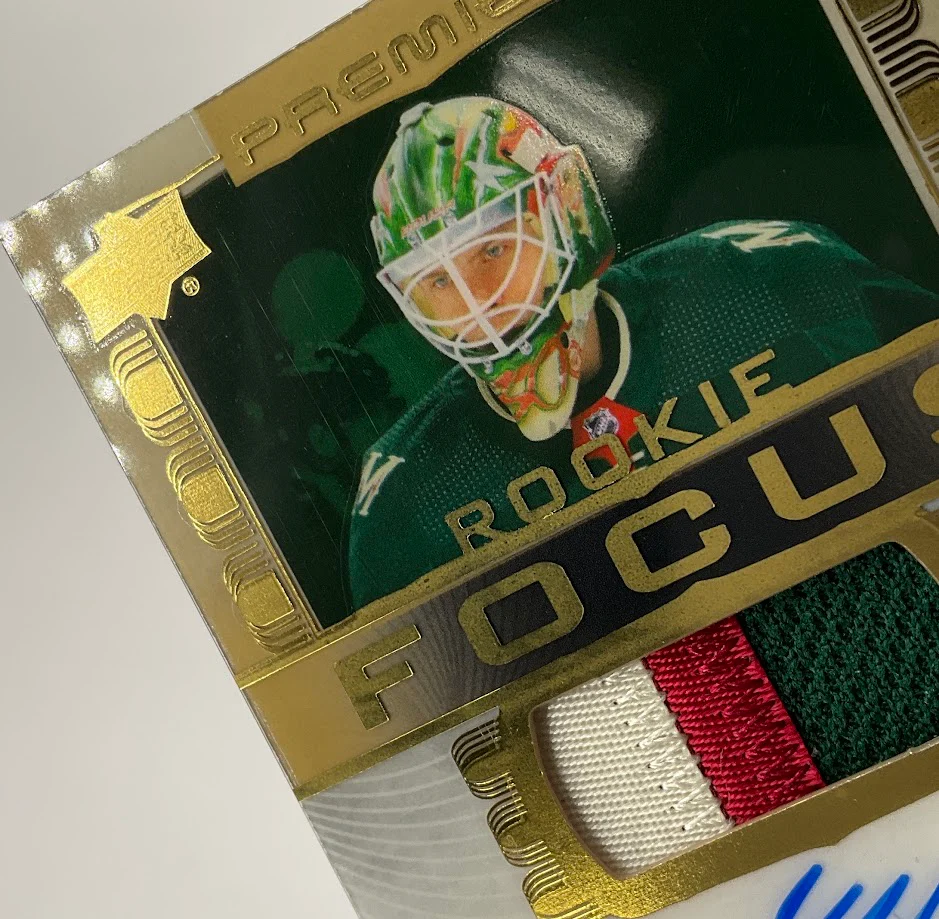 Jesper Wallstedt 2024-25 Upper Deck Premier Rookie Focus Swatch RC Auto 08/49 - Image 3