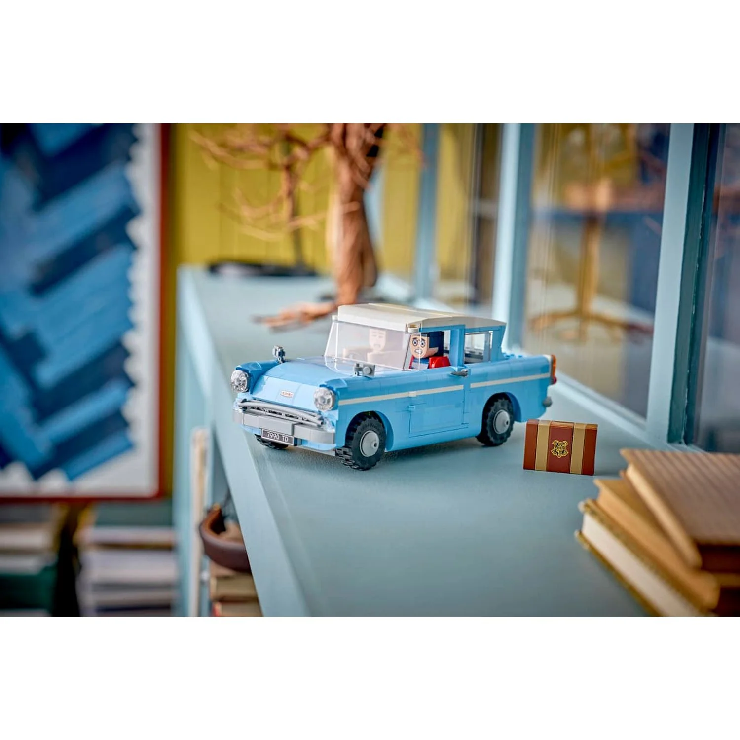 LEGO Enchanted Flying Ford Anglia 76470 - Image 10