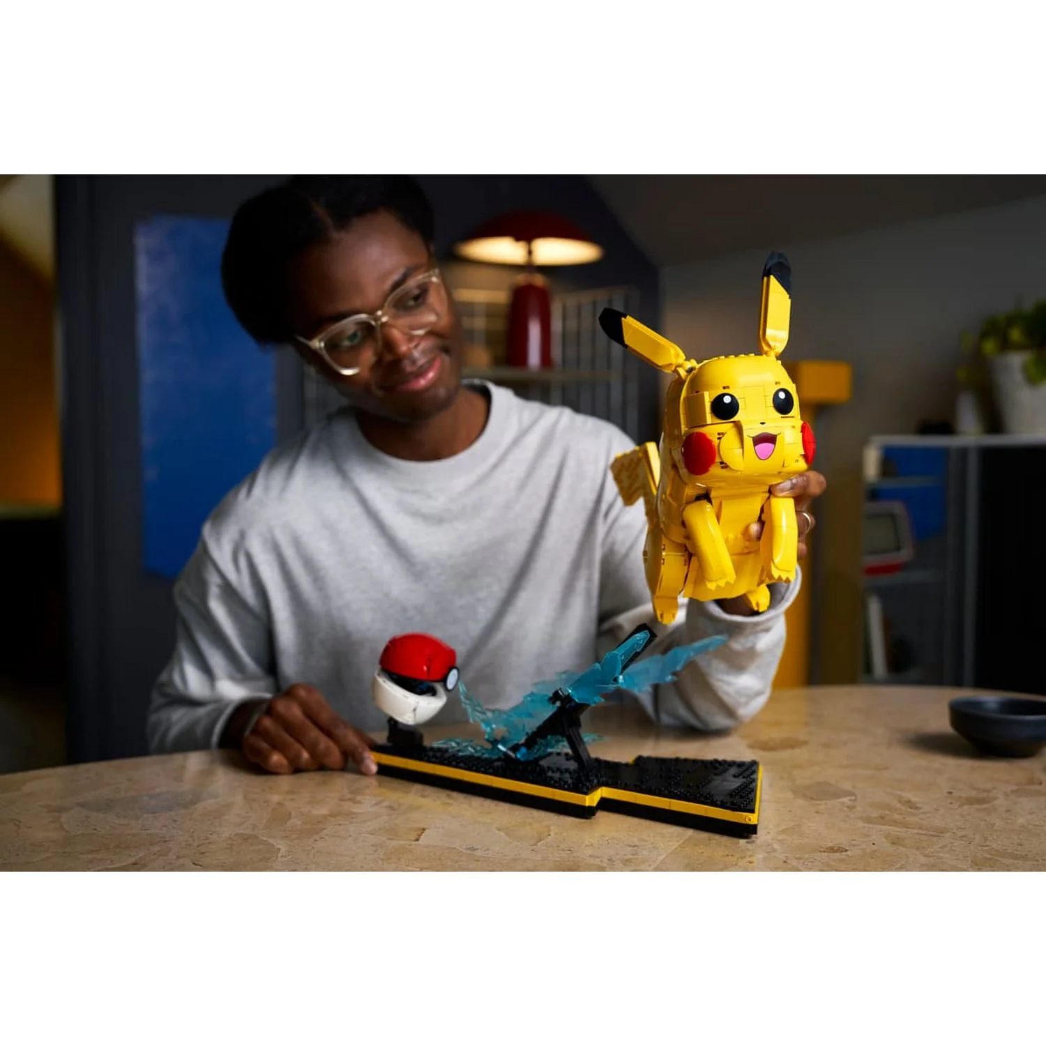 LEGO Pikachu and Poké Ball 72152 - Image 12