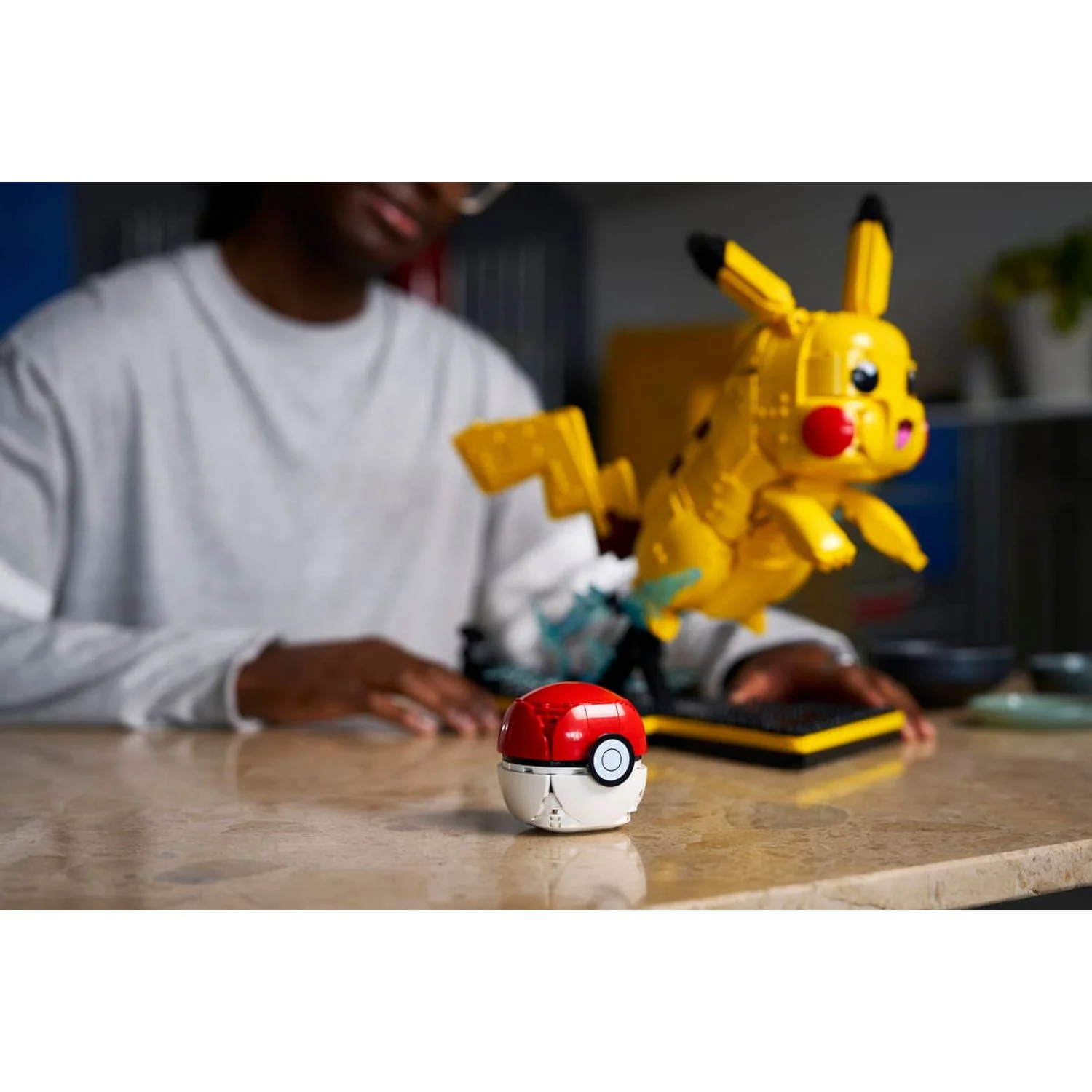 LEGO Pikachu and Poké Ball 72152 - Image 17