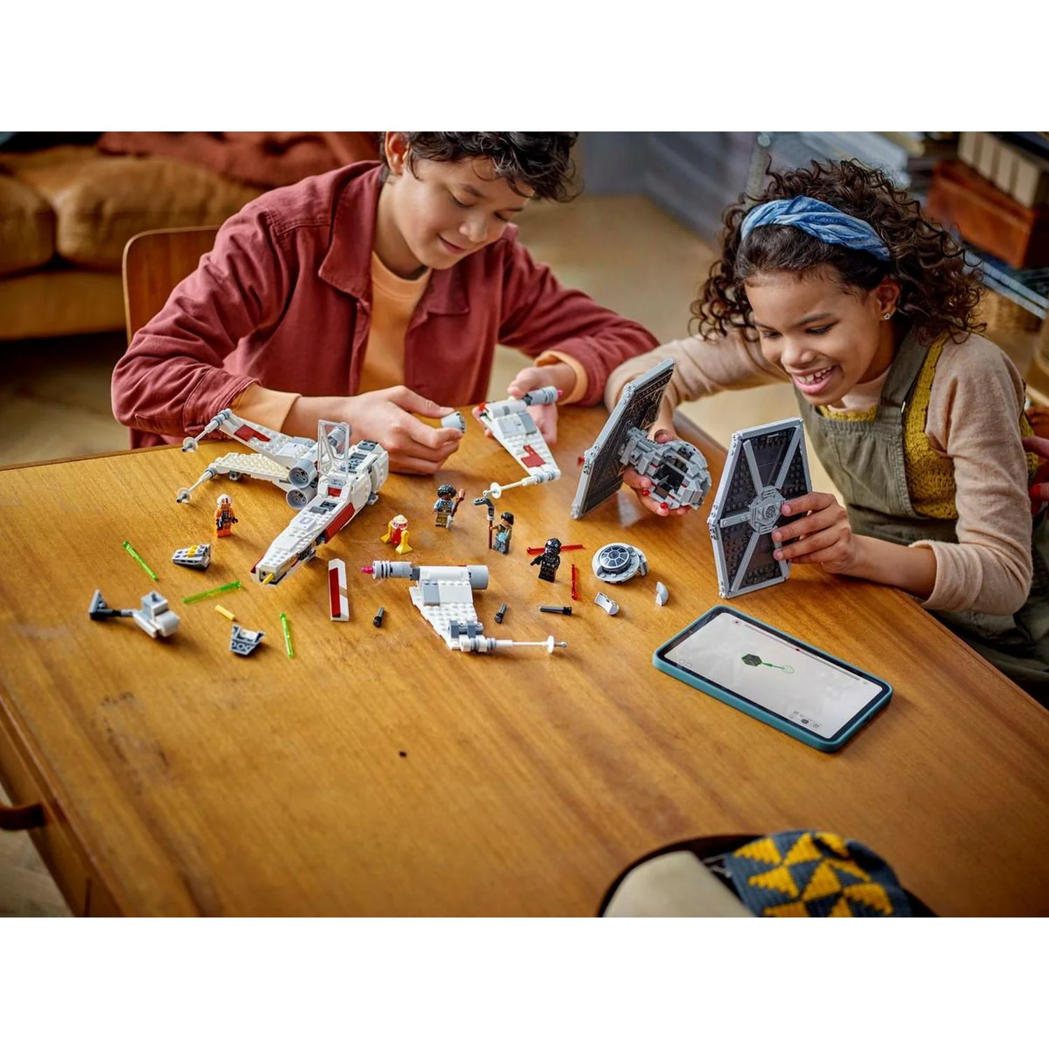 LEGO TIE Fighter & X-Wing Mash-up 75393 - Image 10