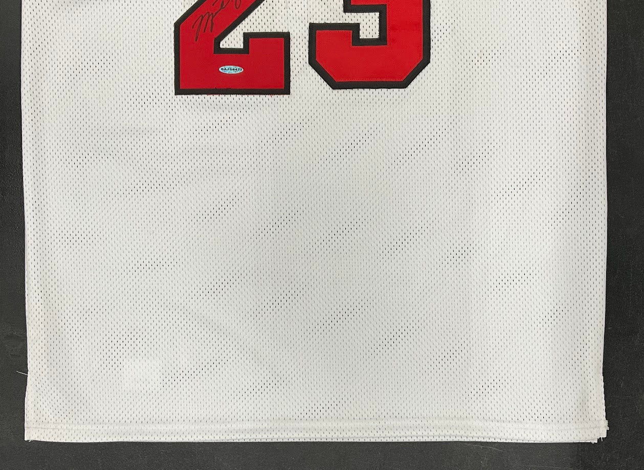 Michael Jordan 2006 Signed Chicago Bulls NBA Finals Jersey with Upper Deck COA - Image 6