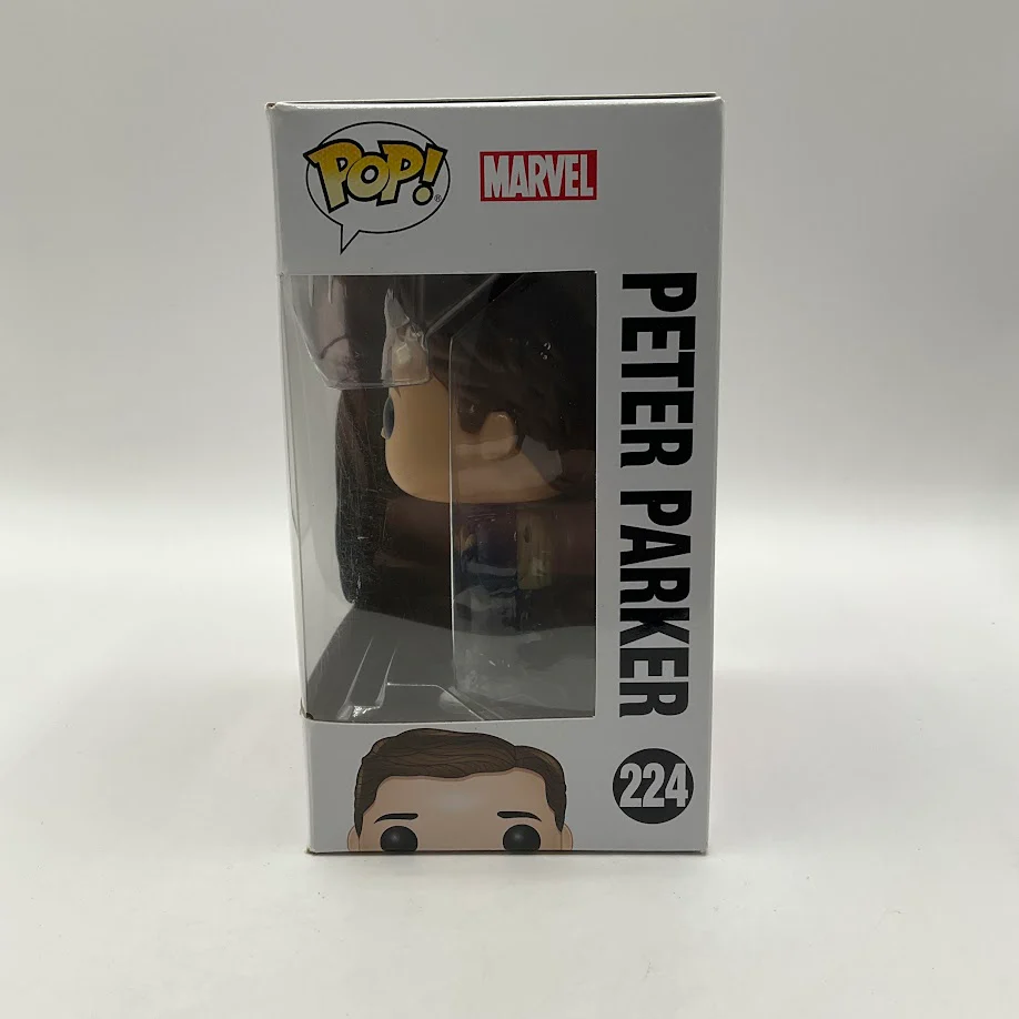 Peter Parker Funko Pop! Spider-Man Homecoming #224 - Image 2