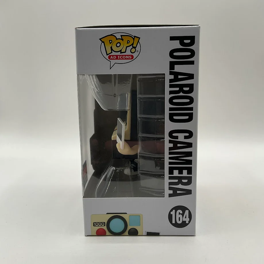 Polaroid Camera Funko Pop! Ad Icons #164 2022 Fall Convention - Image 2