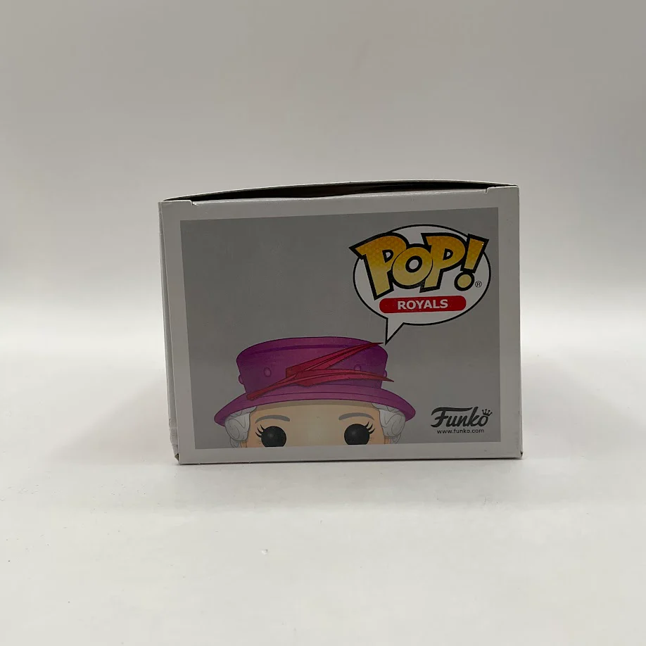 Queen Elizabeth II Funko Pop! Royals #01 - Image 6